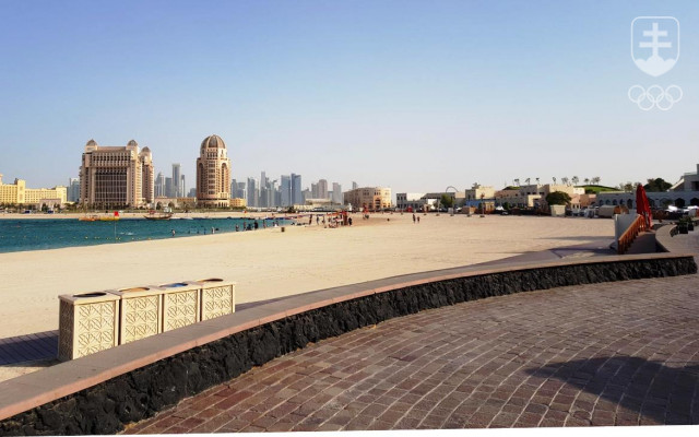 Pohľad na Katara Beach, kde sa uskutoční prevažná väčšina súťaží I. svetových plážových hier ANOV.