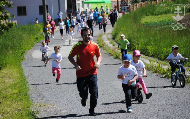 Najčastejšiu aktivitu v rámci osláv Olympijského dňa predstavuje beh, niektoré deti však uprednostňujú jazdu na bicykli.