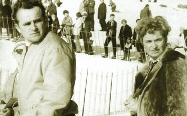 Veľká cena Slovenska v zjazdovom lyžovaní mala počas piatich ročníkov status pretekov Svetového pohára. V roku 1974 sa dokonca na svahoch Hrebienka a Skalnatého Plesa jazdili finálové preteky Svetového pohára a pod tatranskými končiarmi dekorovali premiantov sezóny glóbusmi. O pridelenie i výbornú organizáciu týchto pretekov sa pričinili aj Ladislav Harvan a Magda Holá, ktorí získali veľmi dobré meno vo FIS.