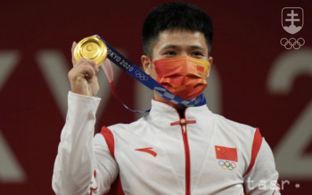 Číňan Li Fa-pin triumfoval v kategórii do 61 kg