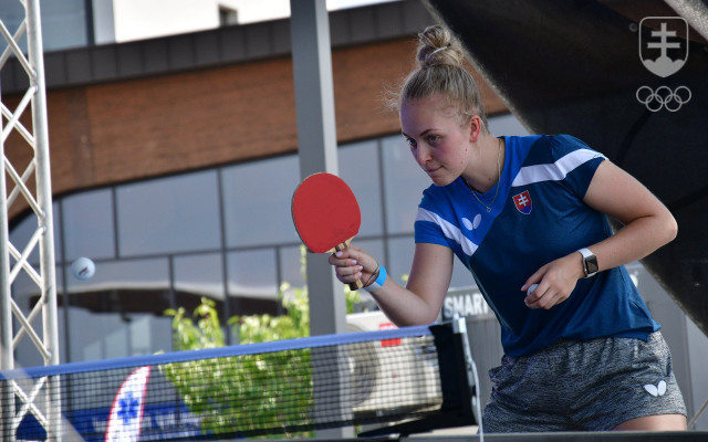 Stolná tenistka Ema Labošová.