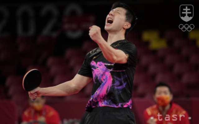 Čínski stolní tenisti získali zlato v družstvách, zdolali Nemcov