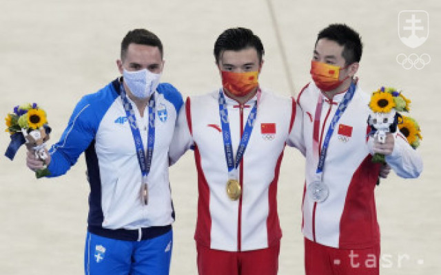 Šampiónom na kruhoch je Číňan Liou Jang, aj striebro putuje do Číny