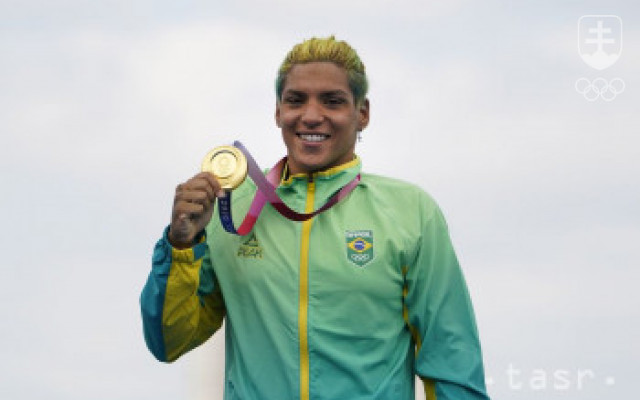 Brazílčanka Cunhová získala zlato na 10 km v diaľkovom plávaní