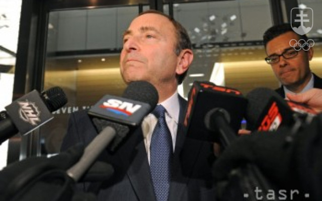 Bettman obhajoval rozhodnutie neuvoľniť hráčov z NHL do Pekingu