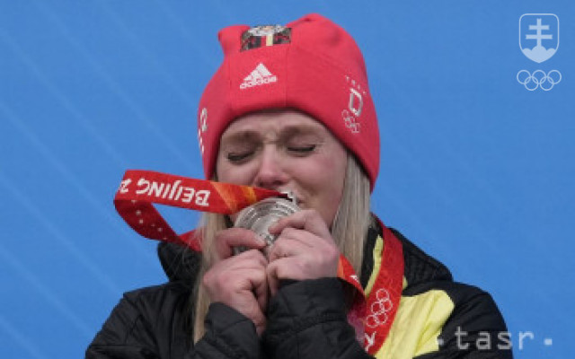 Sánkarka Geisenbergerová v súťaži žien zavŕšila zlatý hetrik