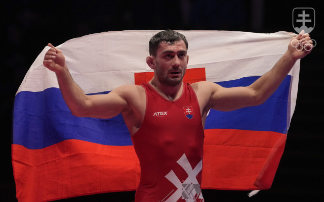 ajmuraz Salkazanov sa stal štvrtýkrát za sebou majstrom Európy vo voľnom štýle v kategórii do 74 kg.
