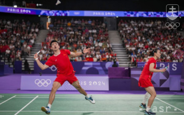 Číňania Čeng a Chuang získali v Paríži zlato v badmintonovom mixe