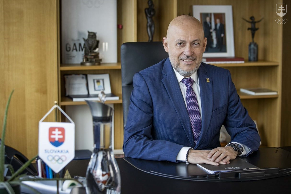 Anton Siekel je prezidentom SO, resp. SOŠV od novembra 2016.