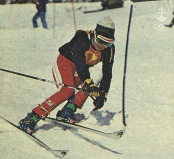 Anna Droppová na ceste k víťazstvu v obrovskom slalome Európskeho pohára vo Vysokých Tatrách v roku 1975.