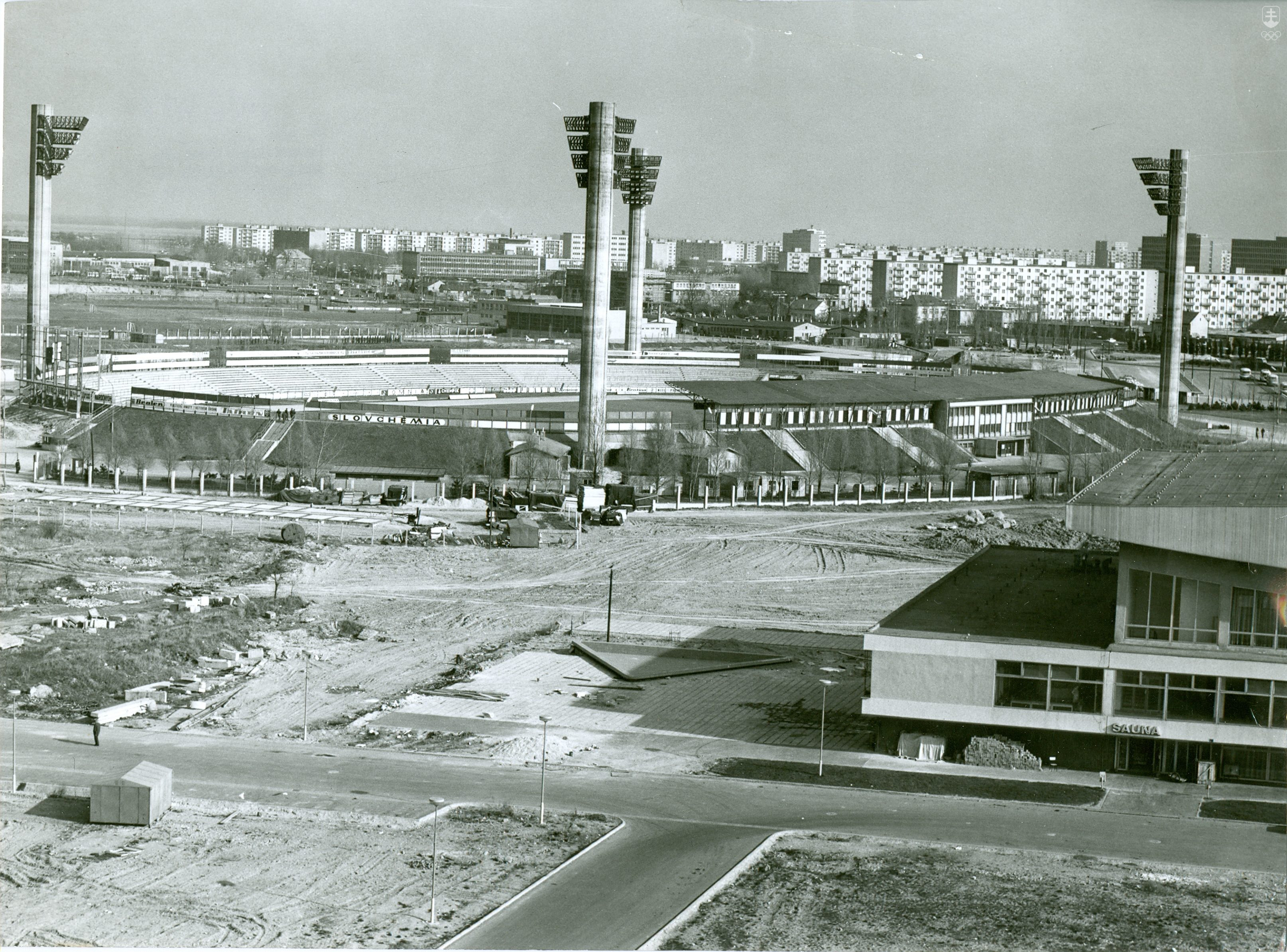 Fontána mala na dnešnom Olympijskom námestí základy už pred výstavbou Domu športu.