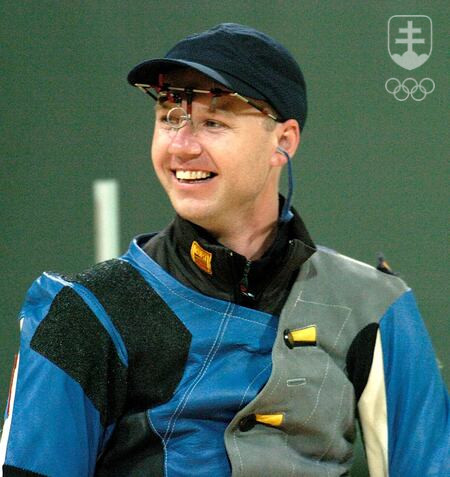 Jozef Gönci si po ôsmich rokoch znovu vychutnal bronzovú olympijskú radosť, keď skončil tretí v streľbe zo vzduchovky.